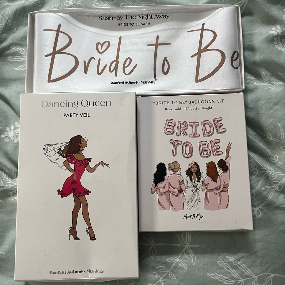 Bride To Be accessories